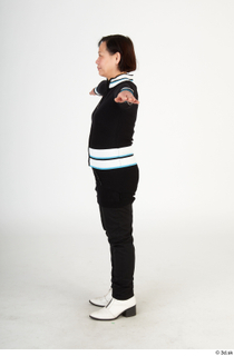 Photos Yoshimi Inaho standing t poses whole body 0002.jpg